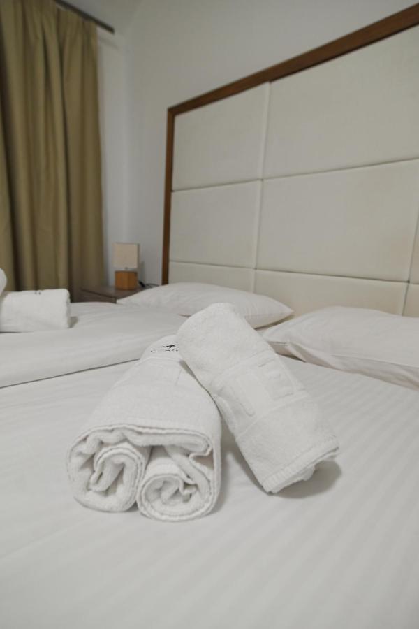 Twenty Park Aparthotel NagyNagykikinda Kültér fotó